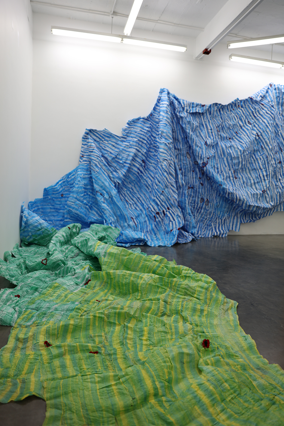 Háblame, installation view in context, Espacio Monitor, 2016